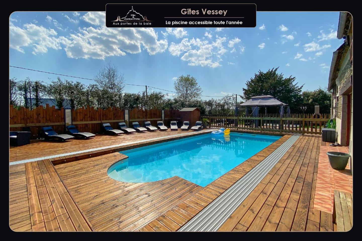 Aux Portes De La Baie - Vessey Exterior photo